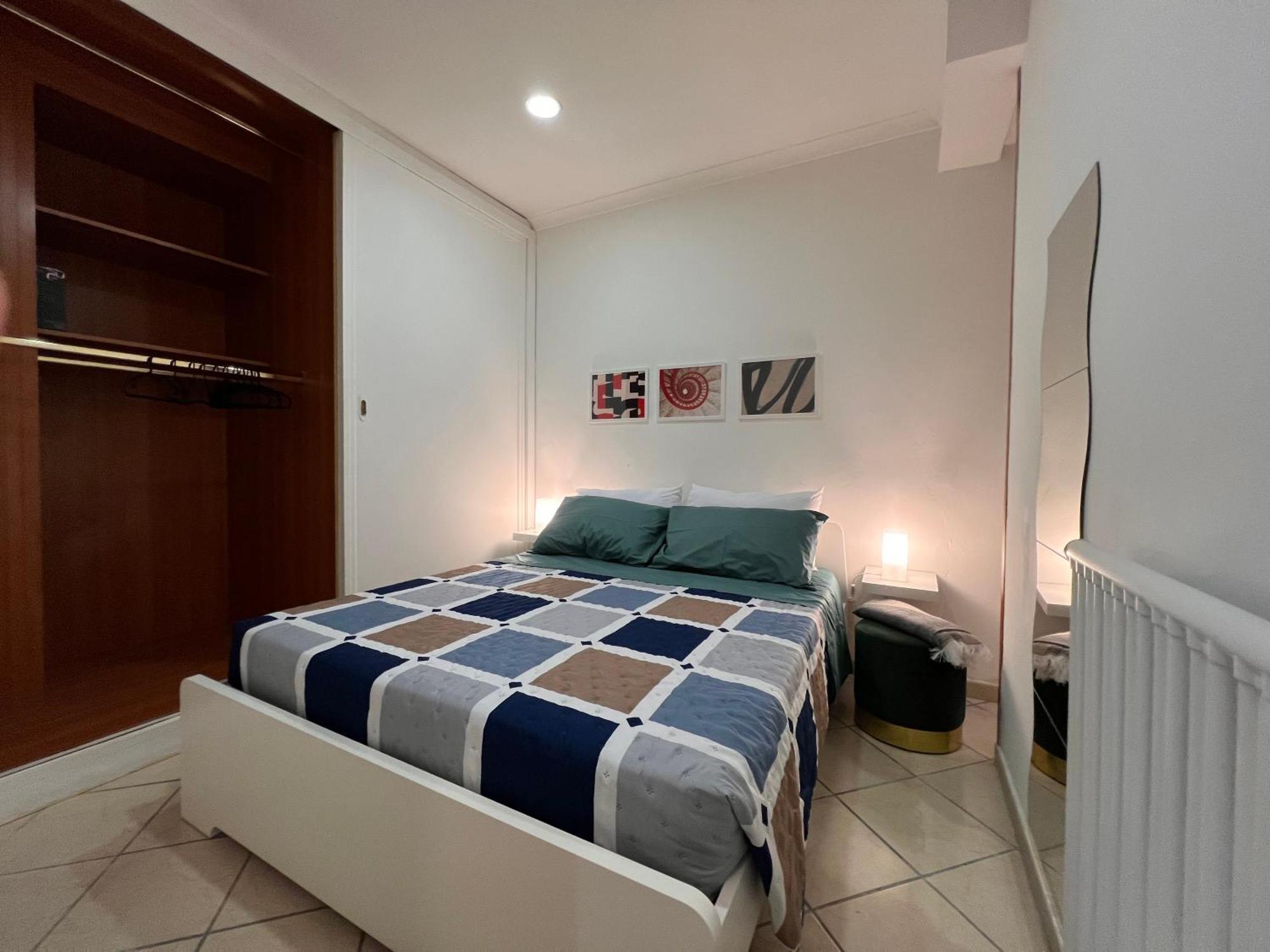 Casa Tua Al Centro Di Napoli Apartamento Exterior foto