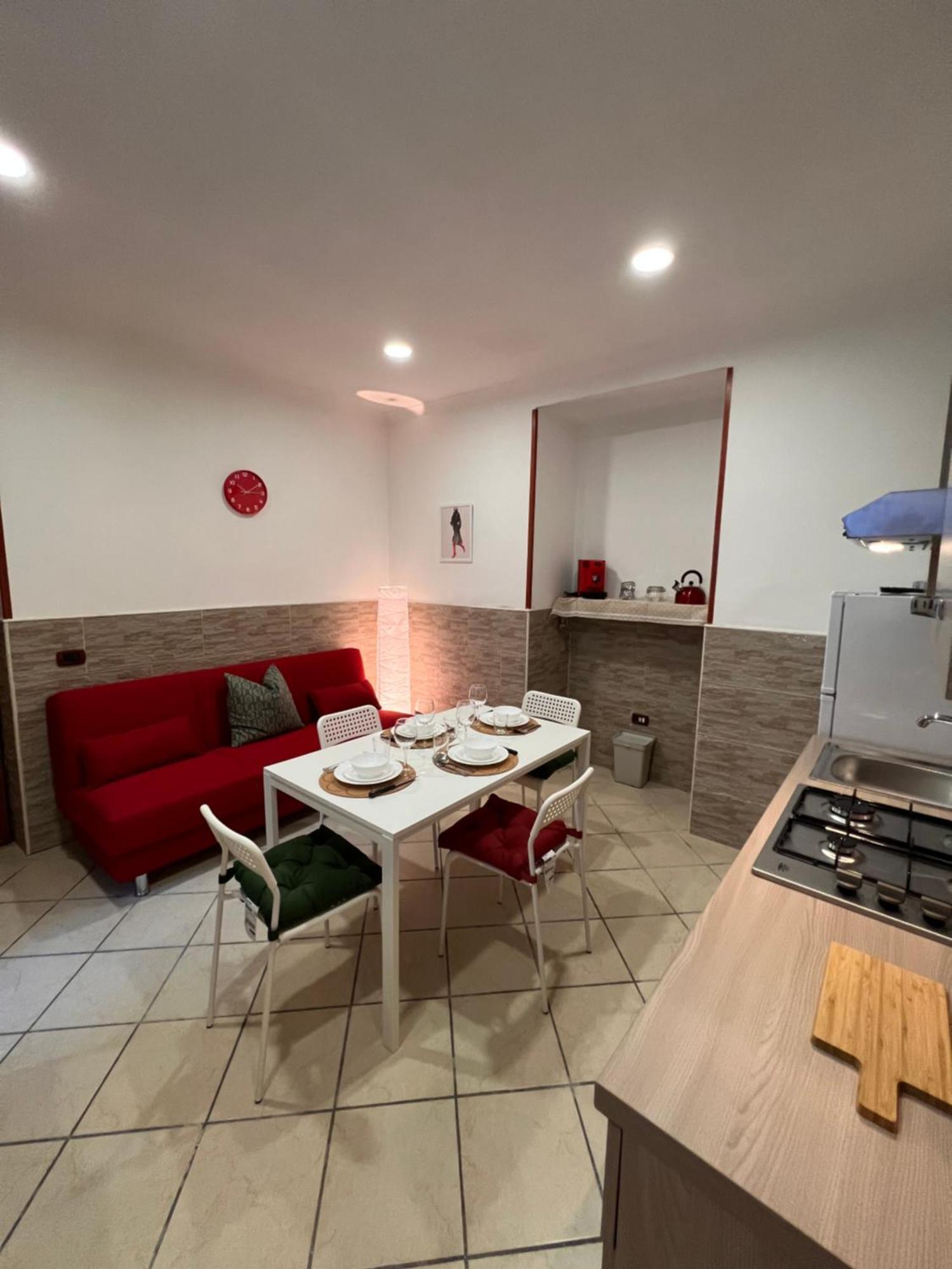 Casa Tua Al Centro Di Napoli Apartamento Exterior foto
